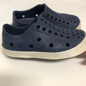 Shooshoos Waterproof Navy Star Sneakers Size 8